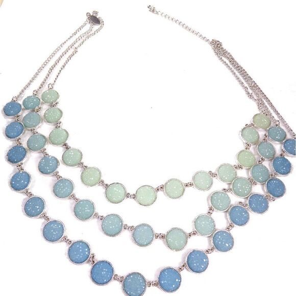 Charming Charlie 3 Strand Seaspray Glitter Necklace SIgned - Picture 5 of 10